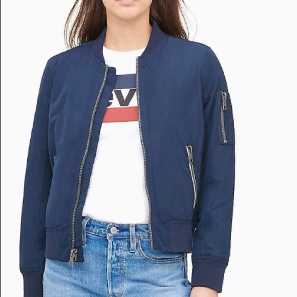 Bomber jacket